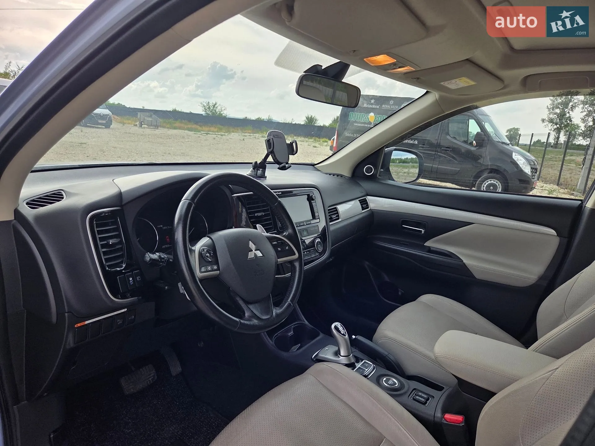 2013 Mitsubishi Outlander - мініатюра 18