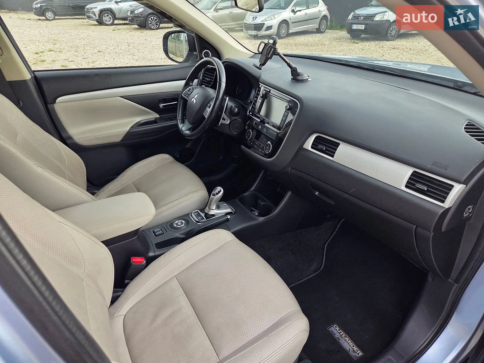 2013 Mitsubishi Outlander - мініатюра 25