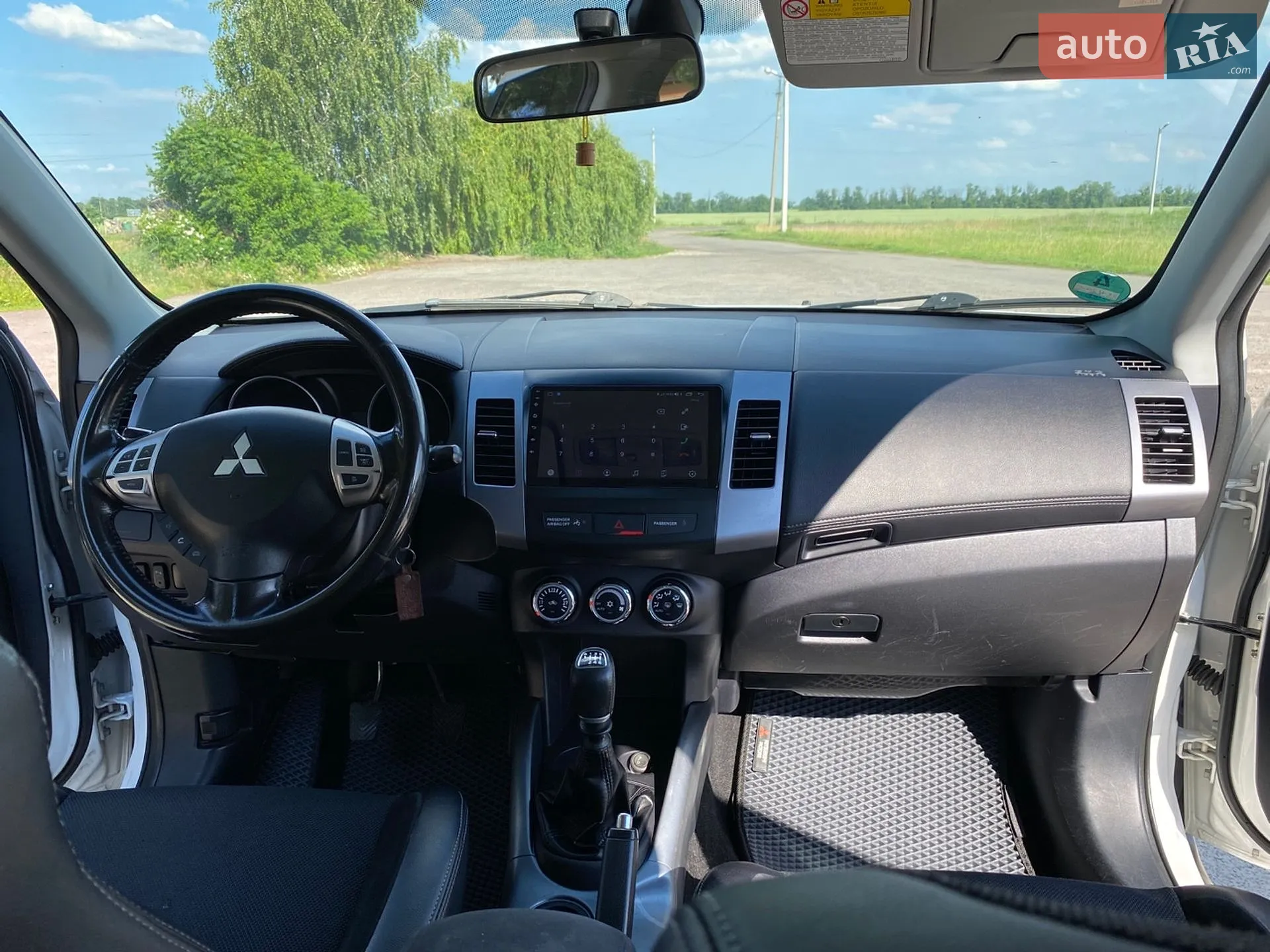 2010 Mitsubishi Outlander - мініатюра 7