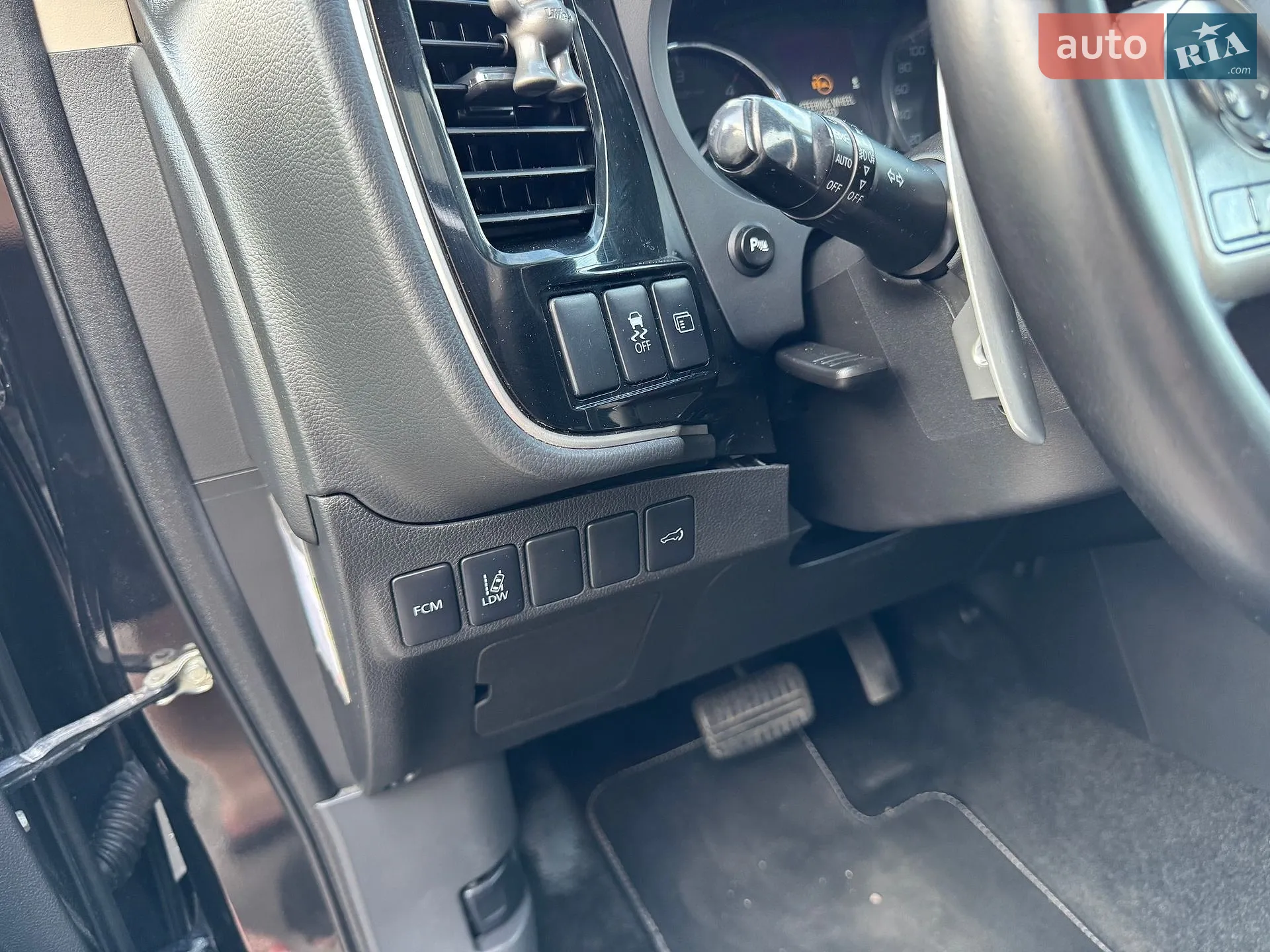 2012 Mitsubishi Outlander - мініатюра 24