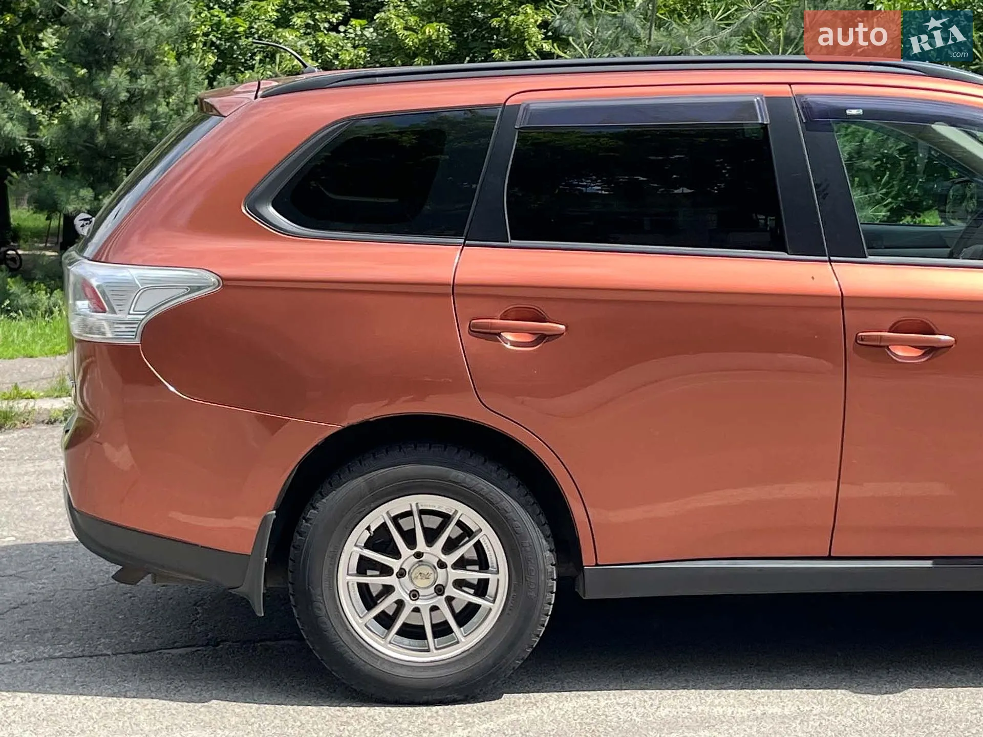 2012 Mitsubishi Outlander - мініатюра 13