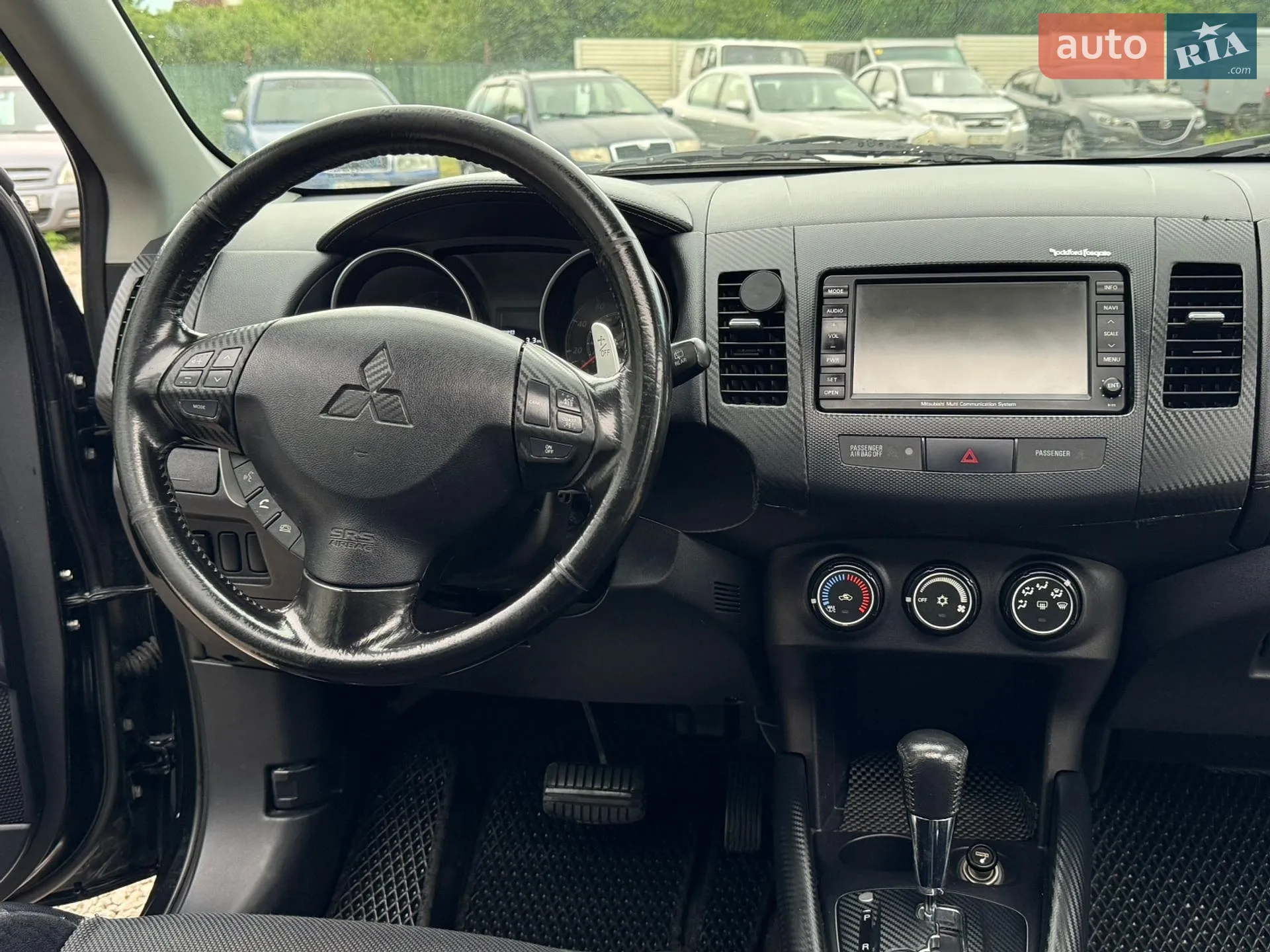 2010 Mitsubishi Outlander - мініатюра 15