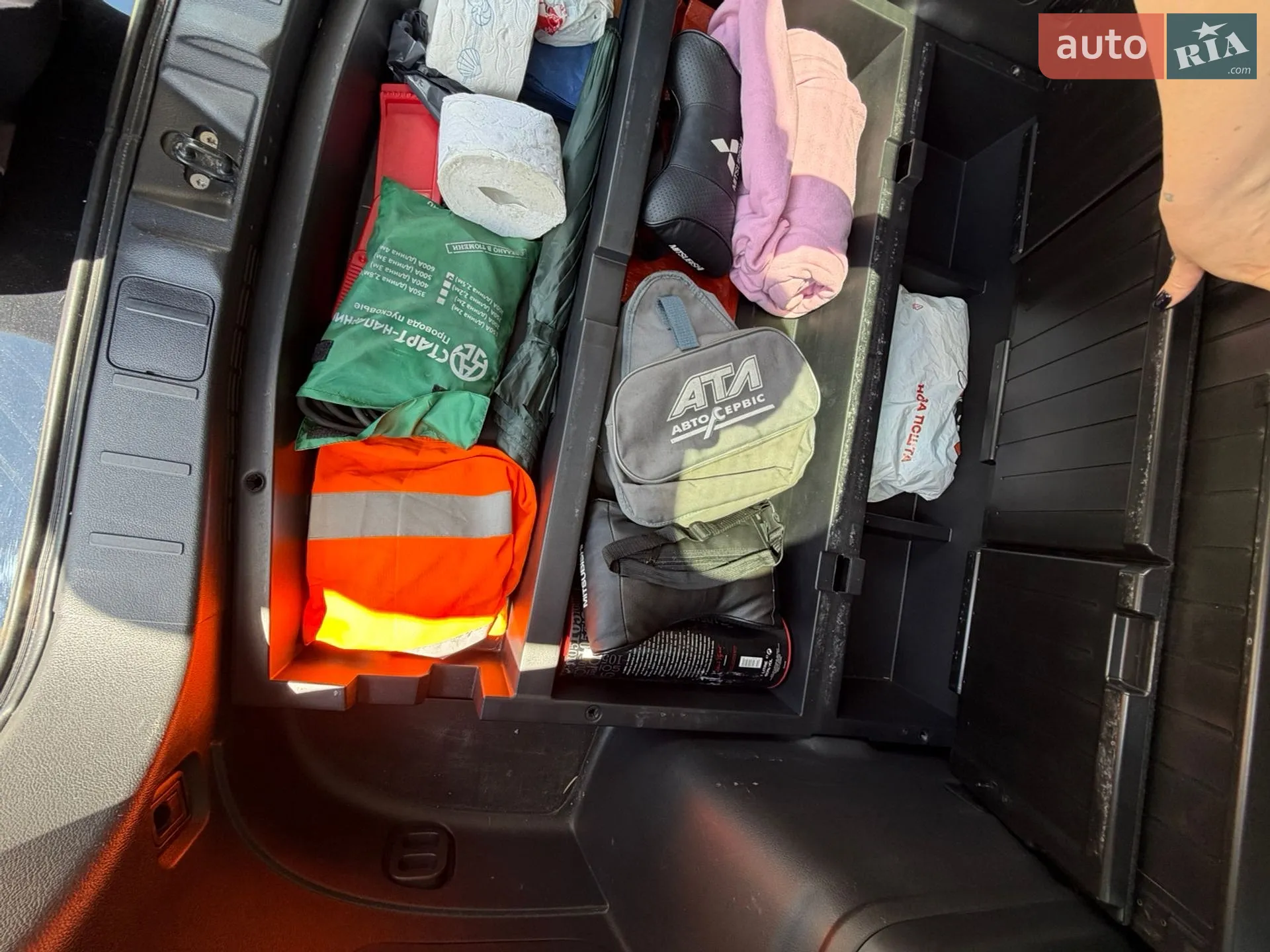 2013 Mitsubishi Outlander - мініатюра 20