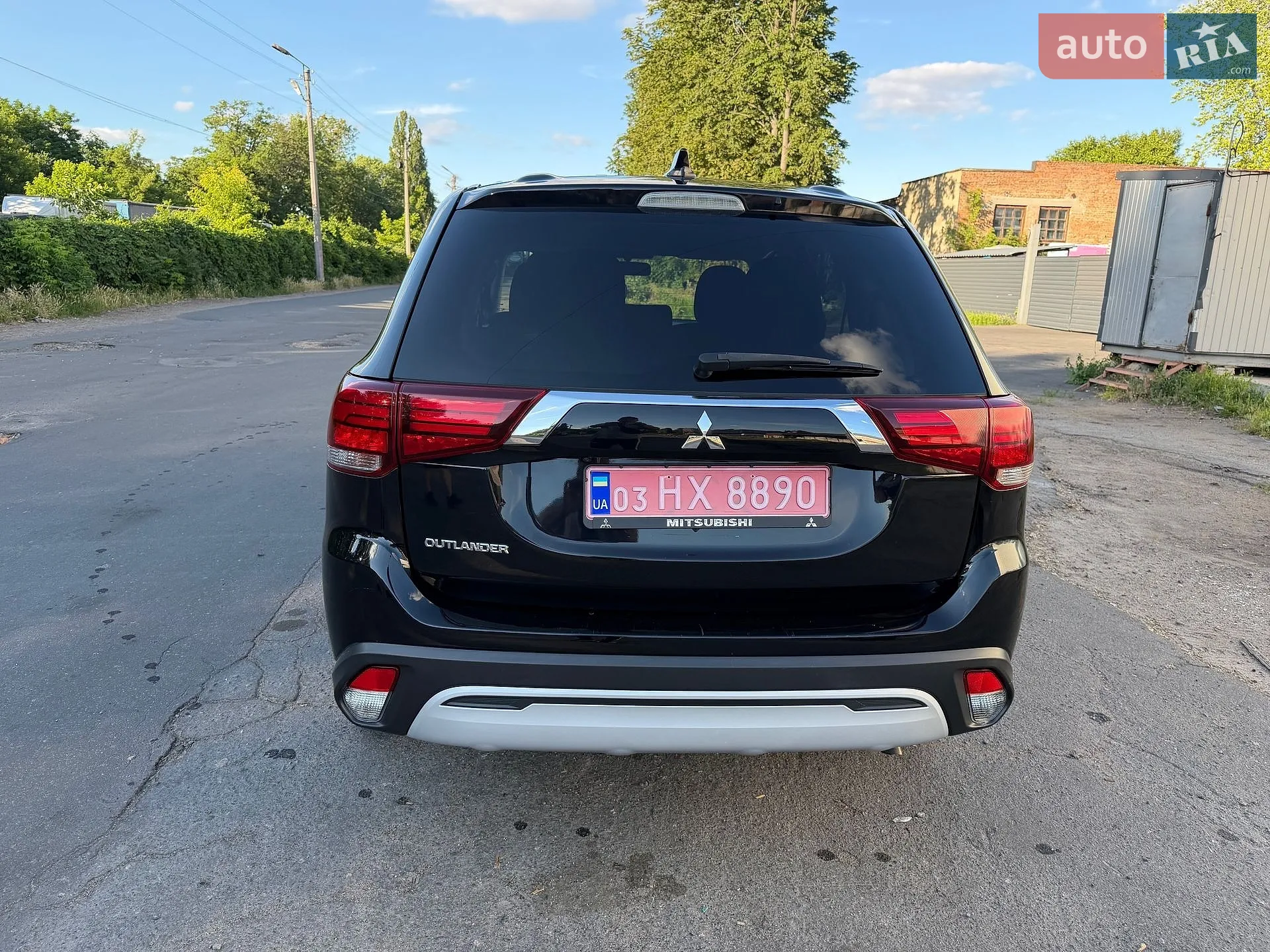2020 Mitsubishi Outlander - мініатюра 9