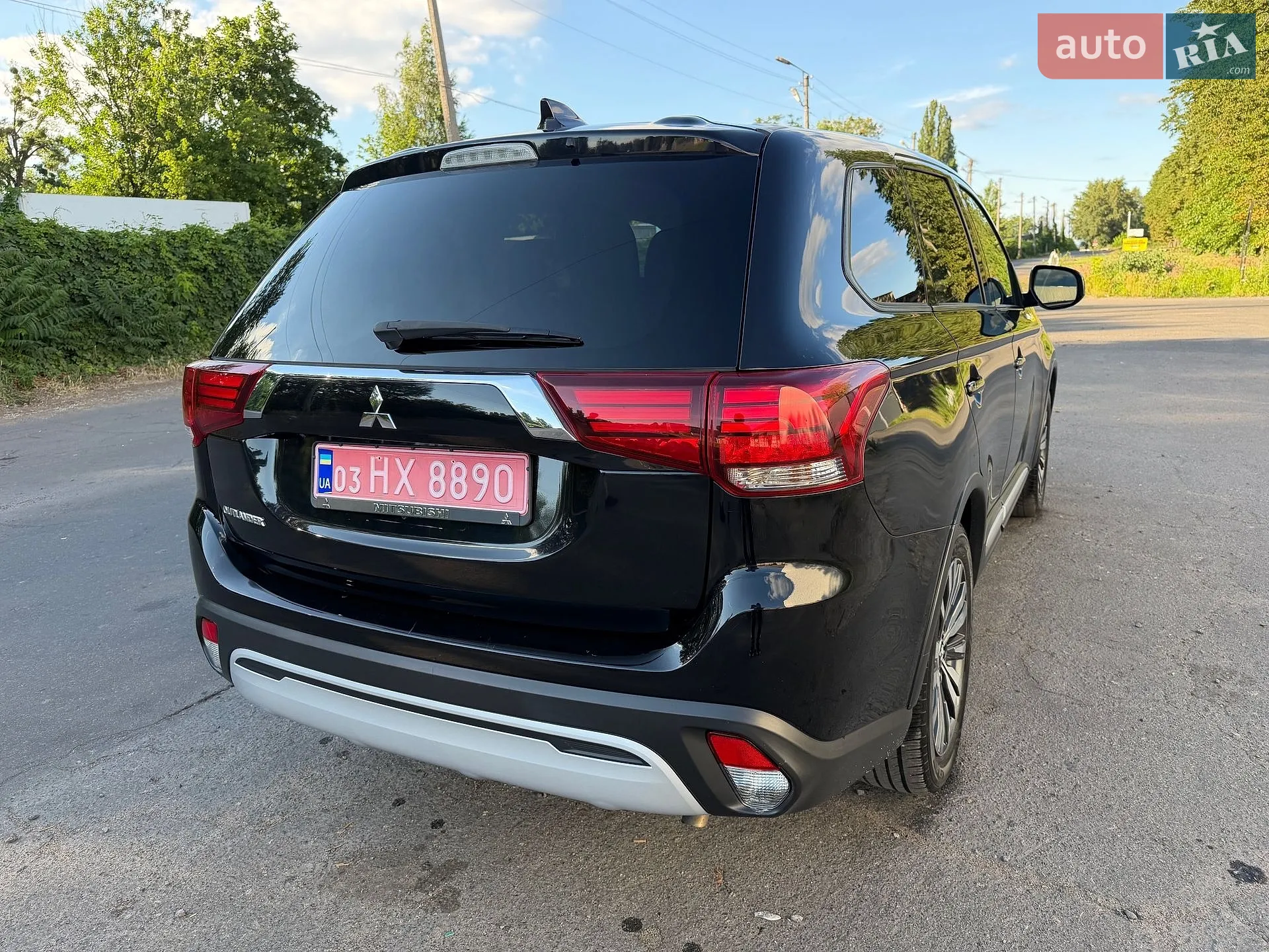 2020 Mitsubishi Outlander - мініатюра 11