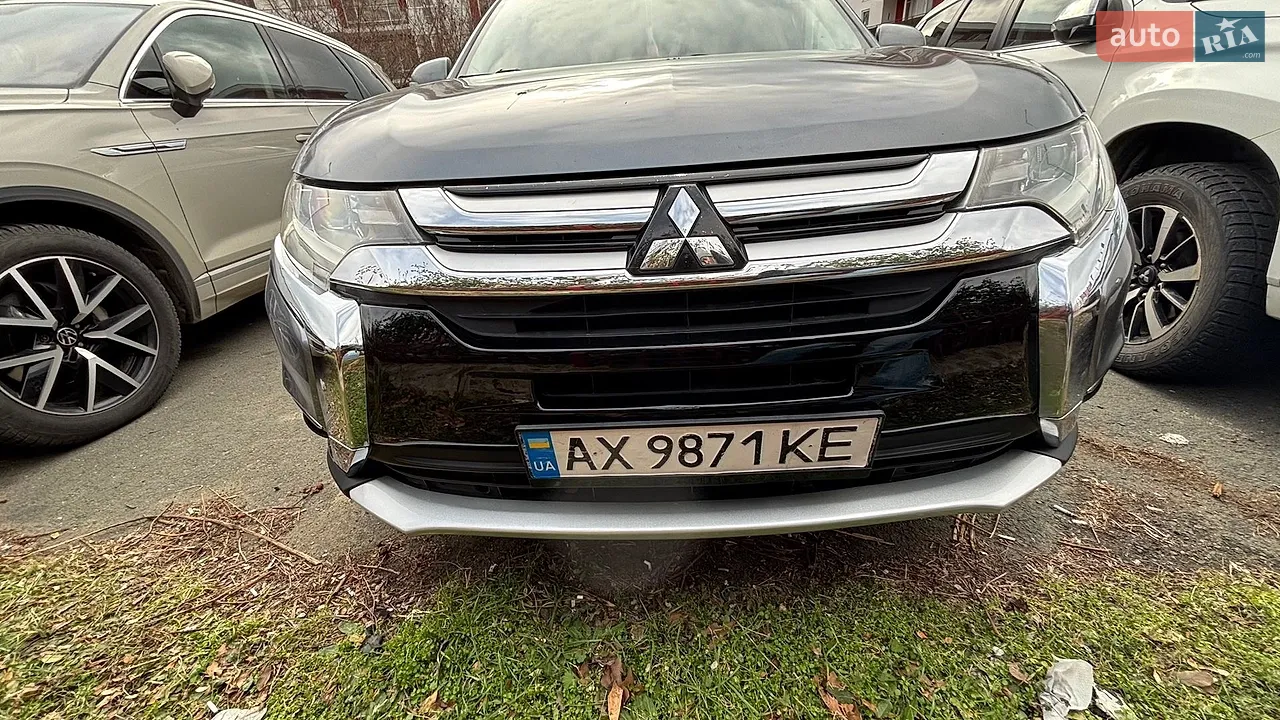 2017 Mitsubishi Outlander - мініатюра 21