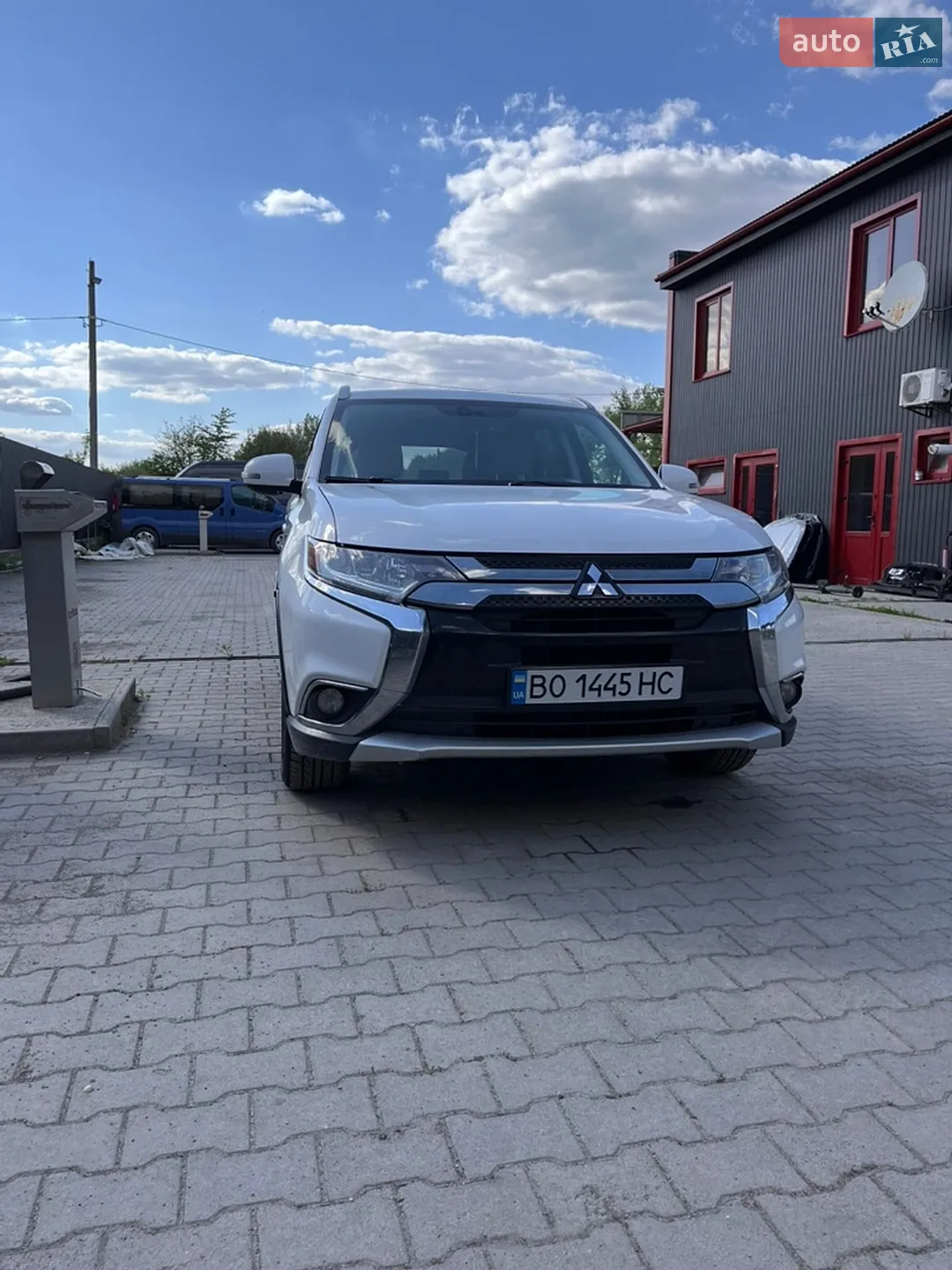 2016 Mitsubishi Outlander - мініатюра 10