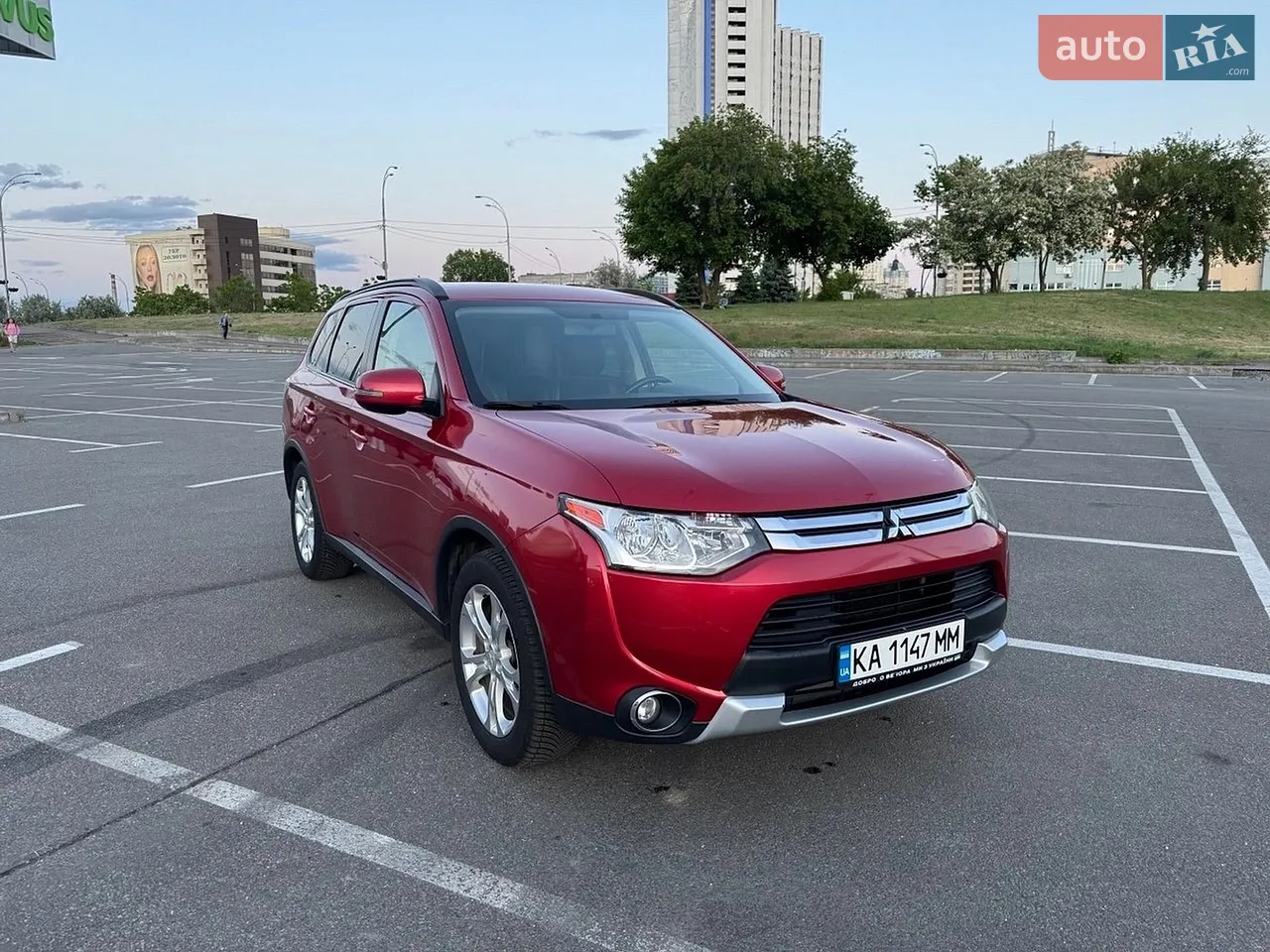 2014 Mitsubishi Outlander - мініатюра 22