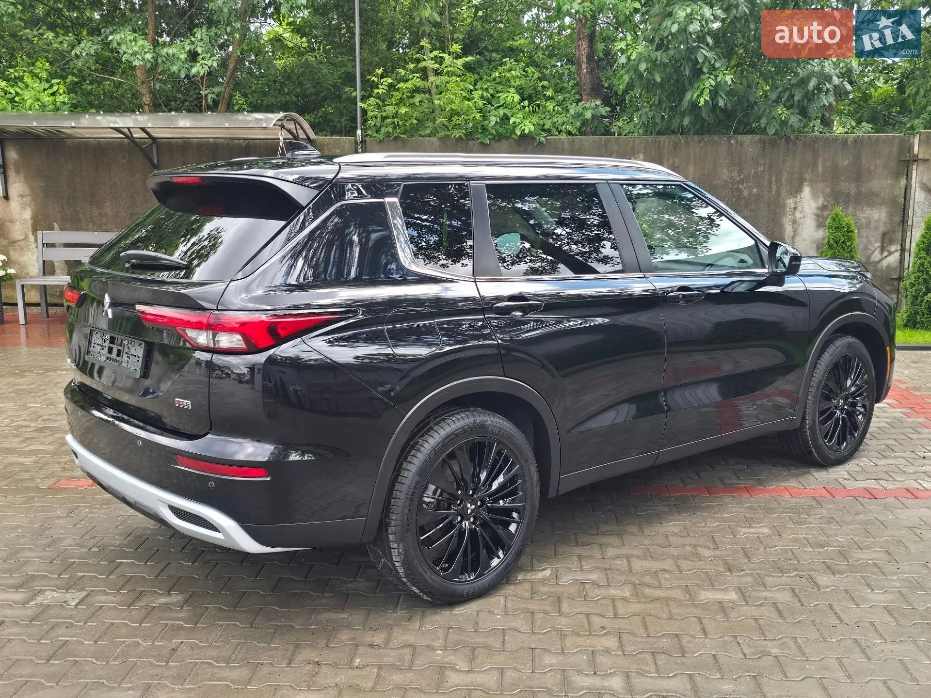 2022 Mitsubishi Outlander - мініатюра 19