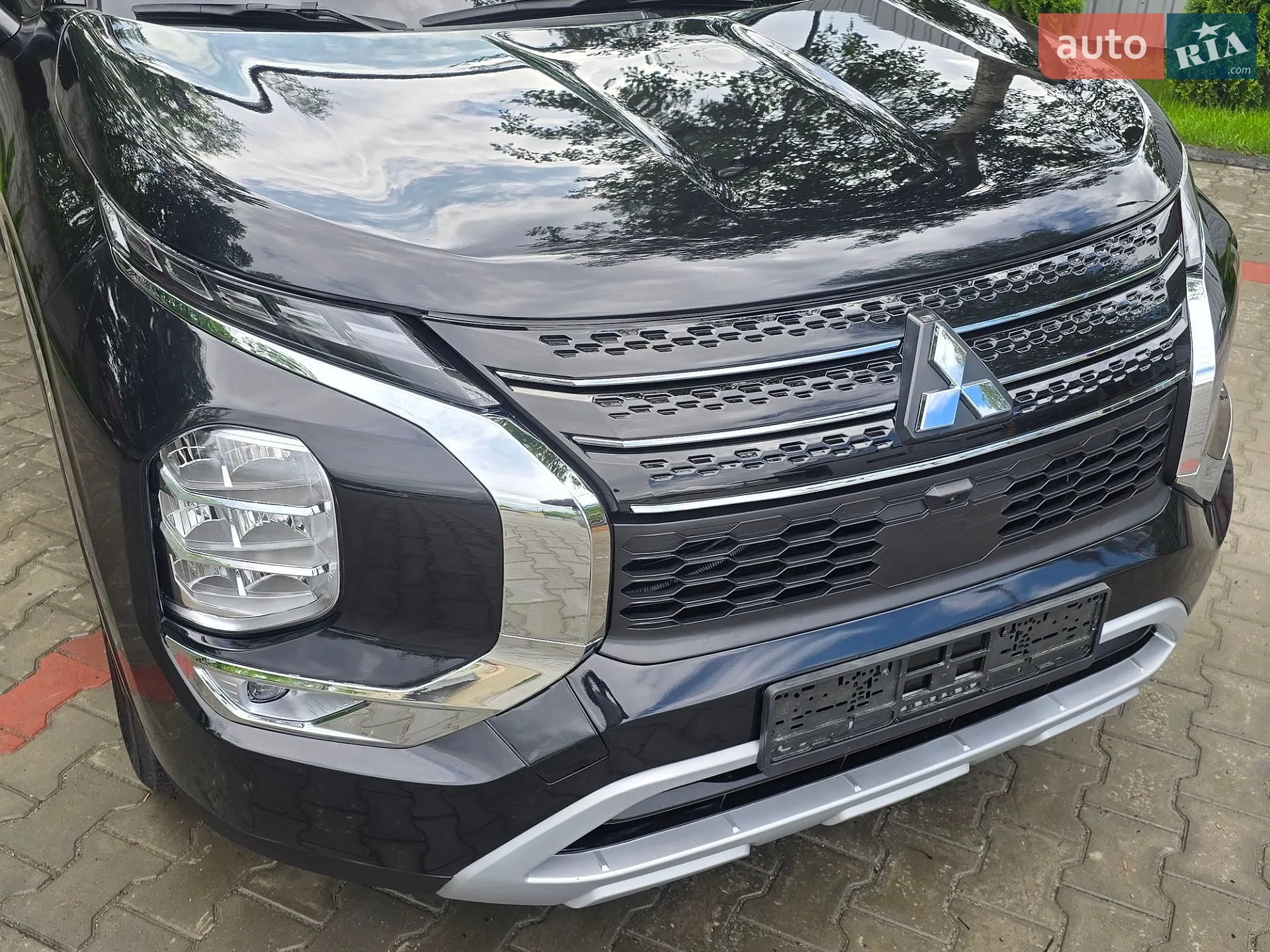 2022 Mitsubishi Outlander - мініатюра 24