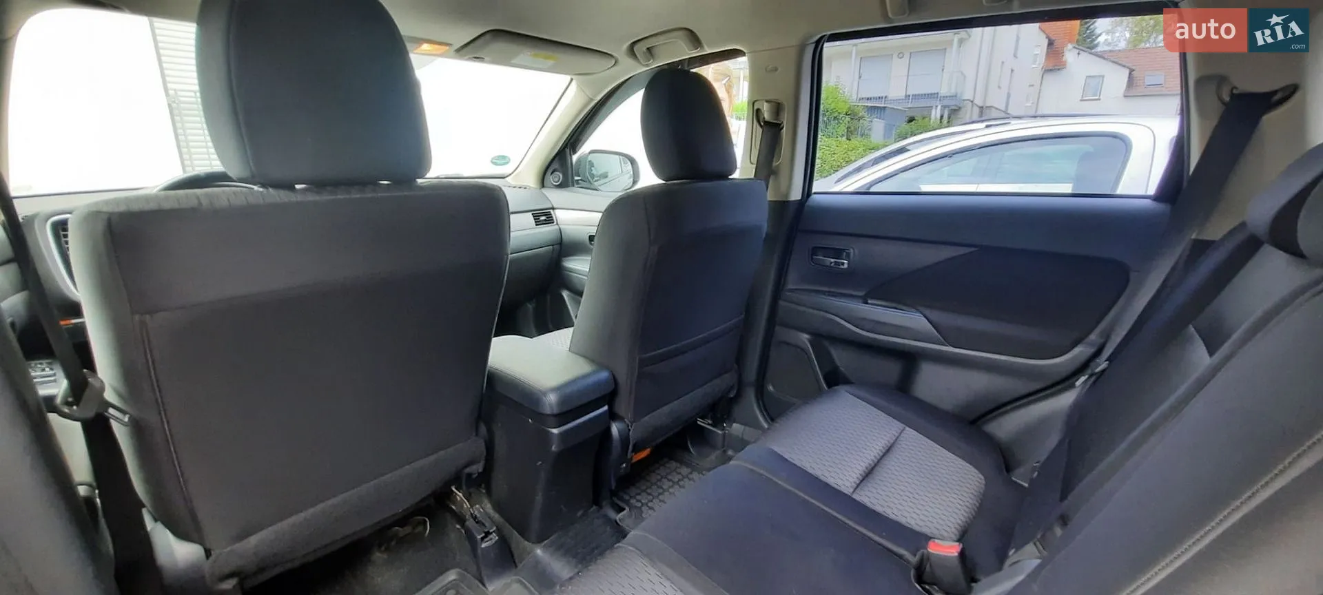 2013 Mitsubishi Outlander - мініатюра 16