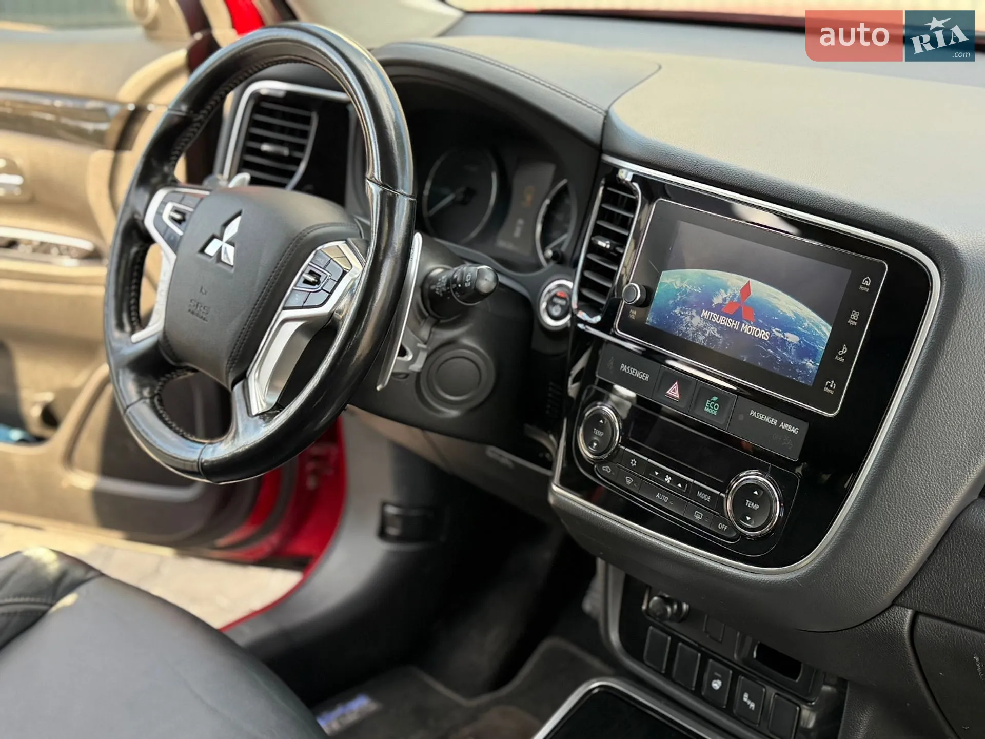 2018 Mitsubishi Outlander - мініатюра 36