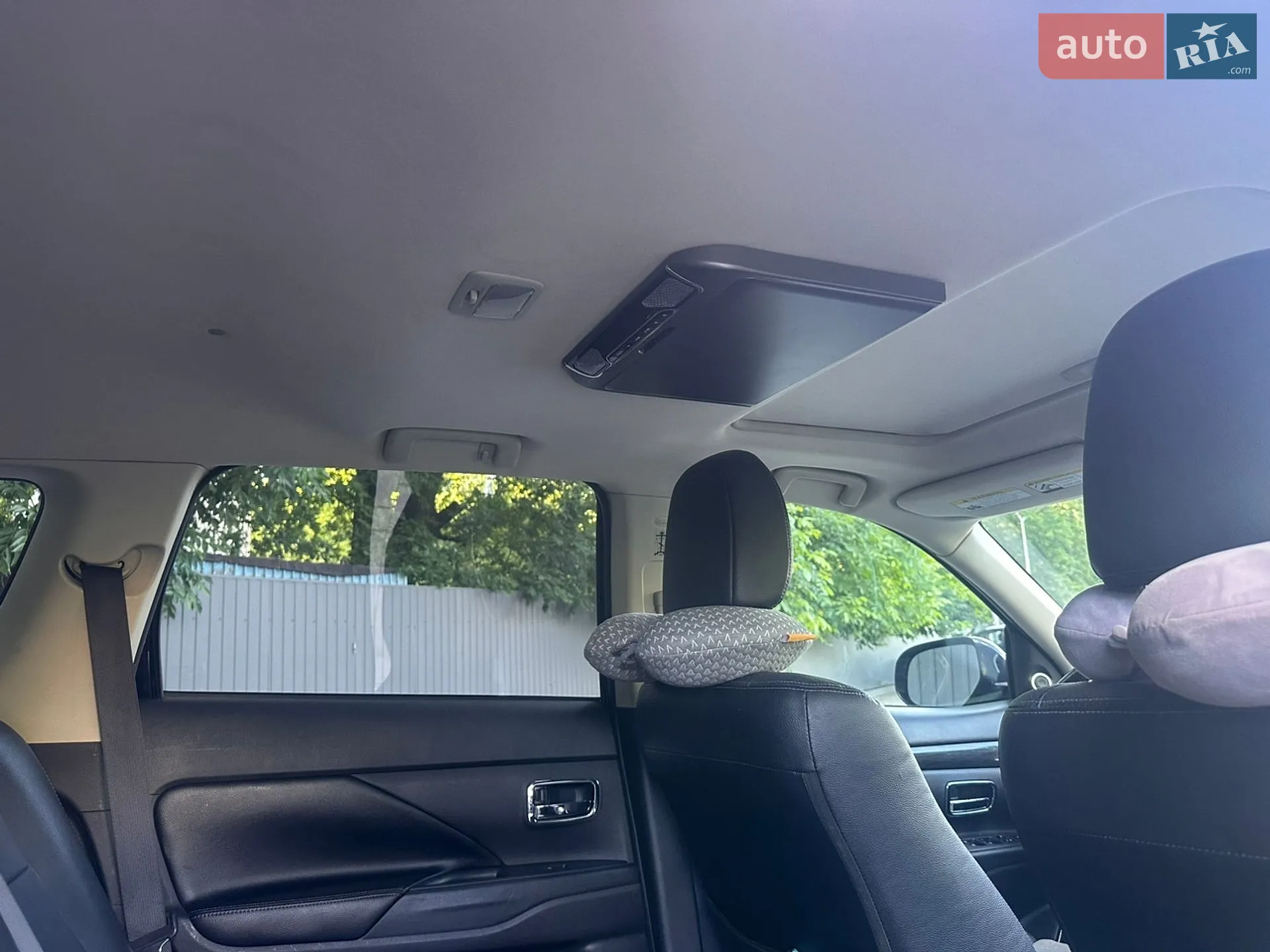 2017 Mitsubishi Outlander - мініатюра 8