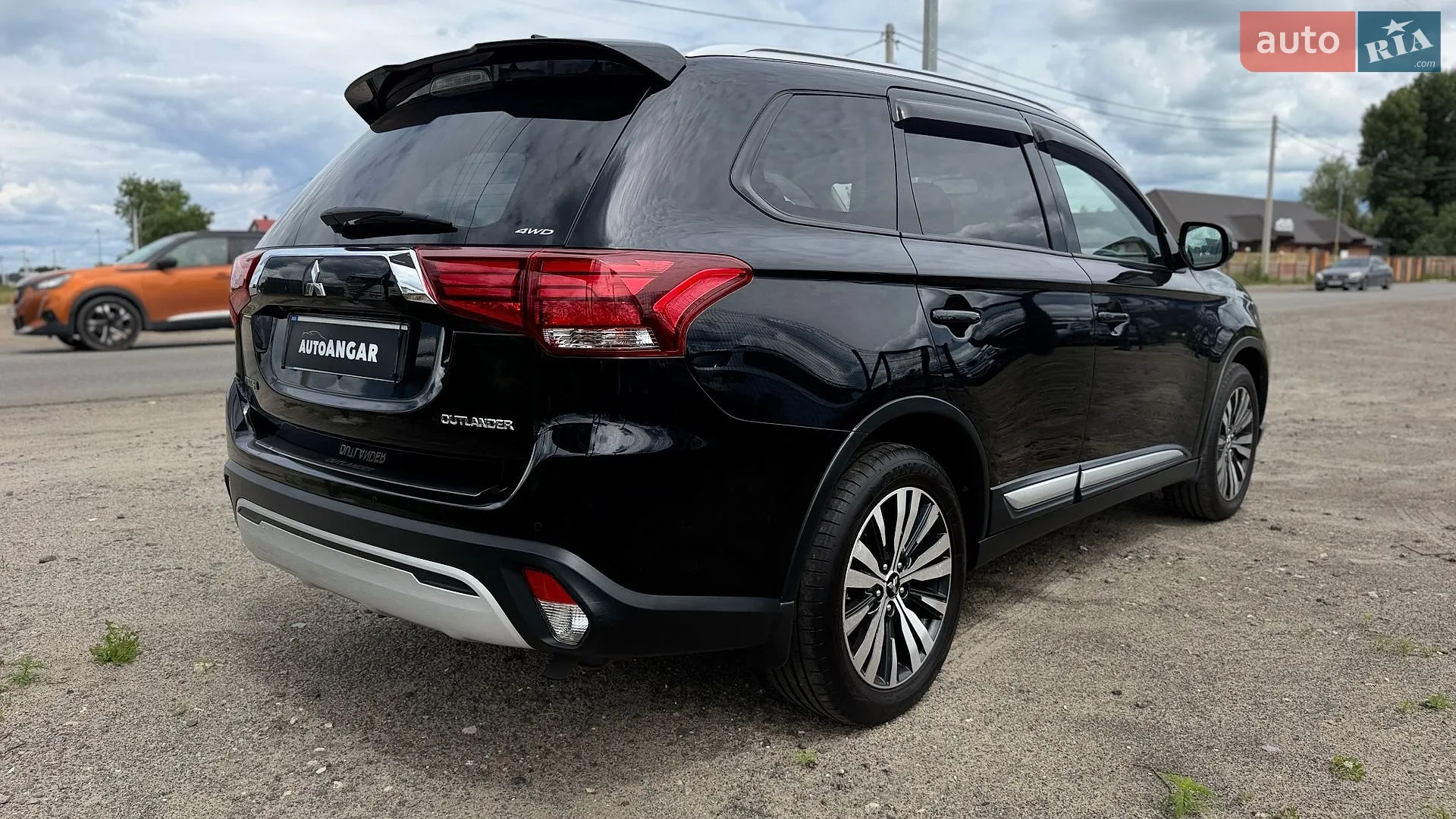 2018 Mitsubishi Outlander - мініатюра 12