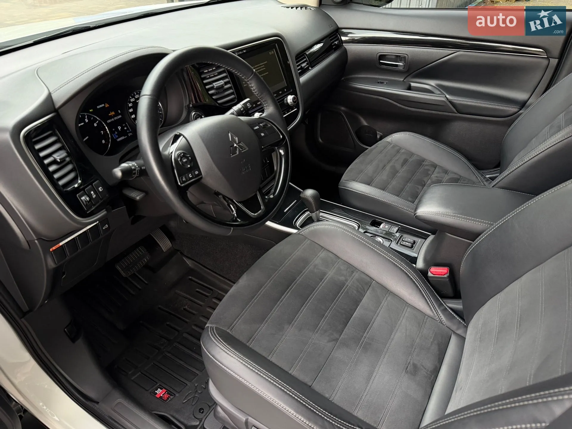 2021 Mitsubishi Outlander - мініатюра 13