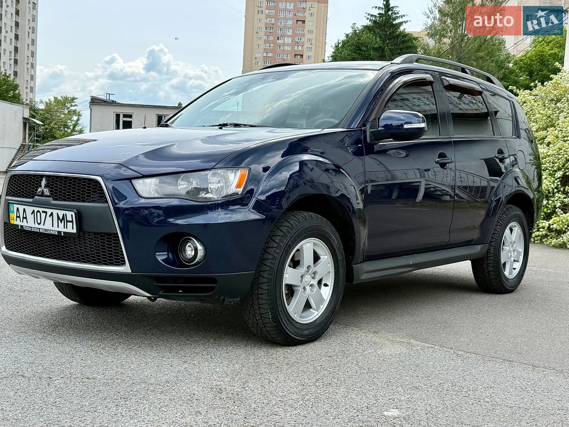 2012 Mitsubishi Outlander - мініатюра 12