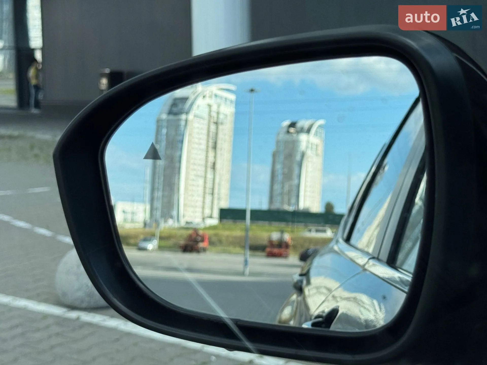 2023 Mitsubishi Outlander - мініатюра 32