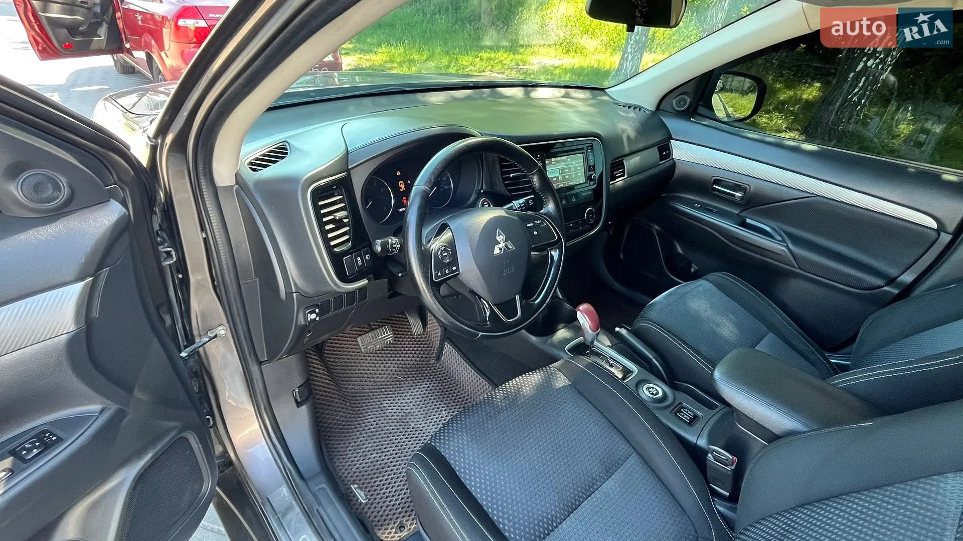 2015 Mitsubishi Outlander - мініатюра 14