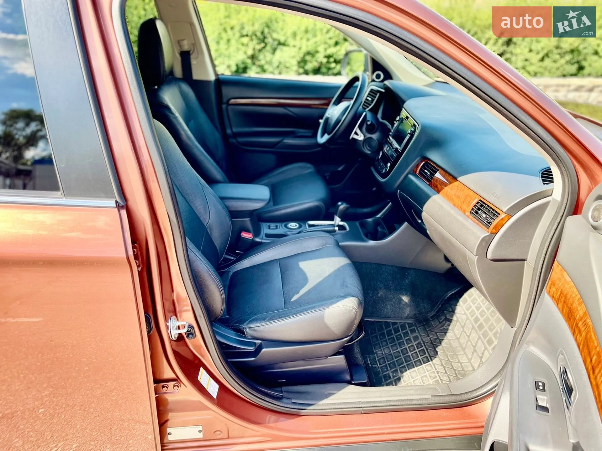 2015 Mitsubishi Outlander - мініатюра 24