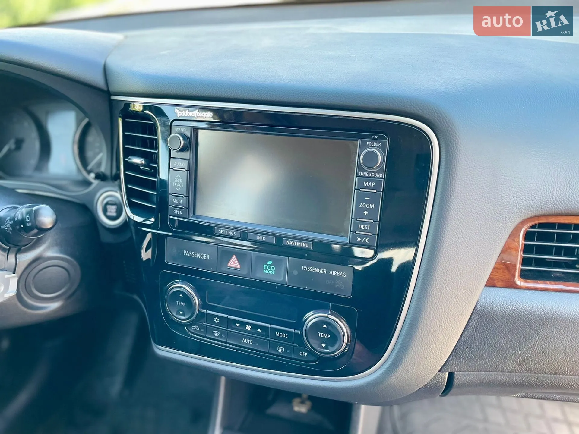 2015 Mitsubishi Outlander - мініатюра 27