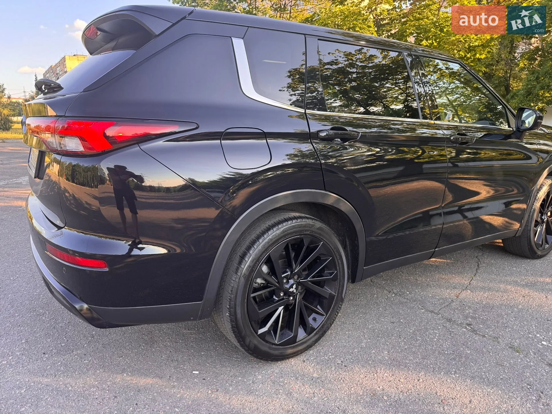 2022 Mitsubishi Outlander - мініатюра 12