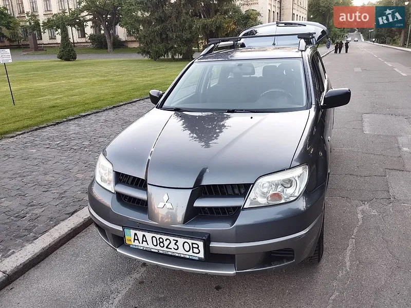 Mitsubishi Outlander