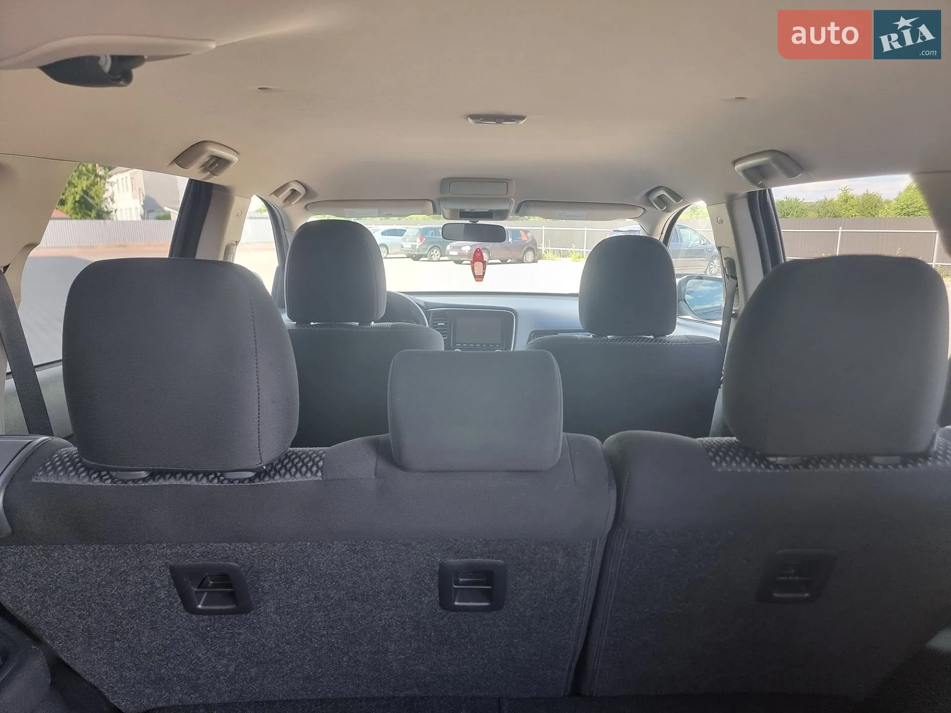 2020 Mitsubishi Outlander - мініатюра 41