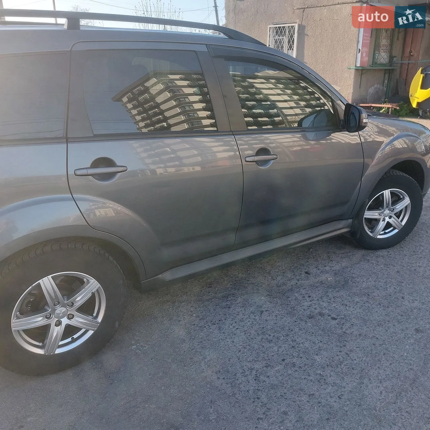 2011 Mitsubishi Outlander - мініатюра 4