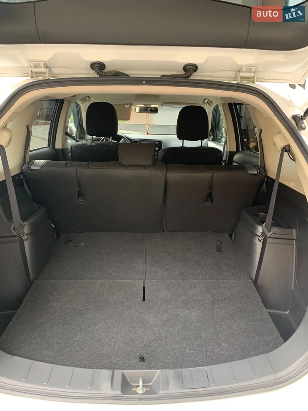 2015 Mitsubishi Outlander - мініатюра 9