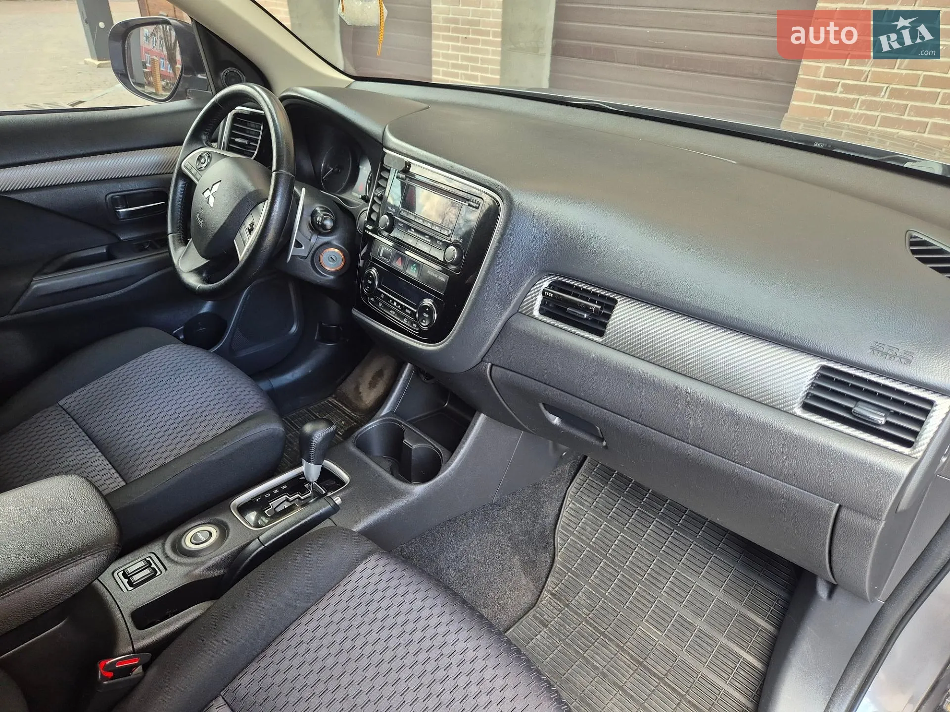 2012 Mitsubishi Outlander - мініатюра 12
