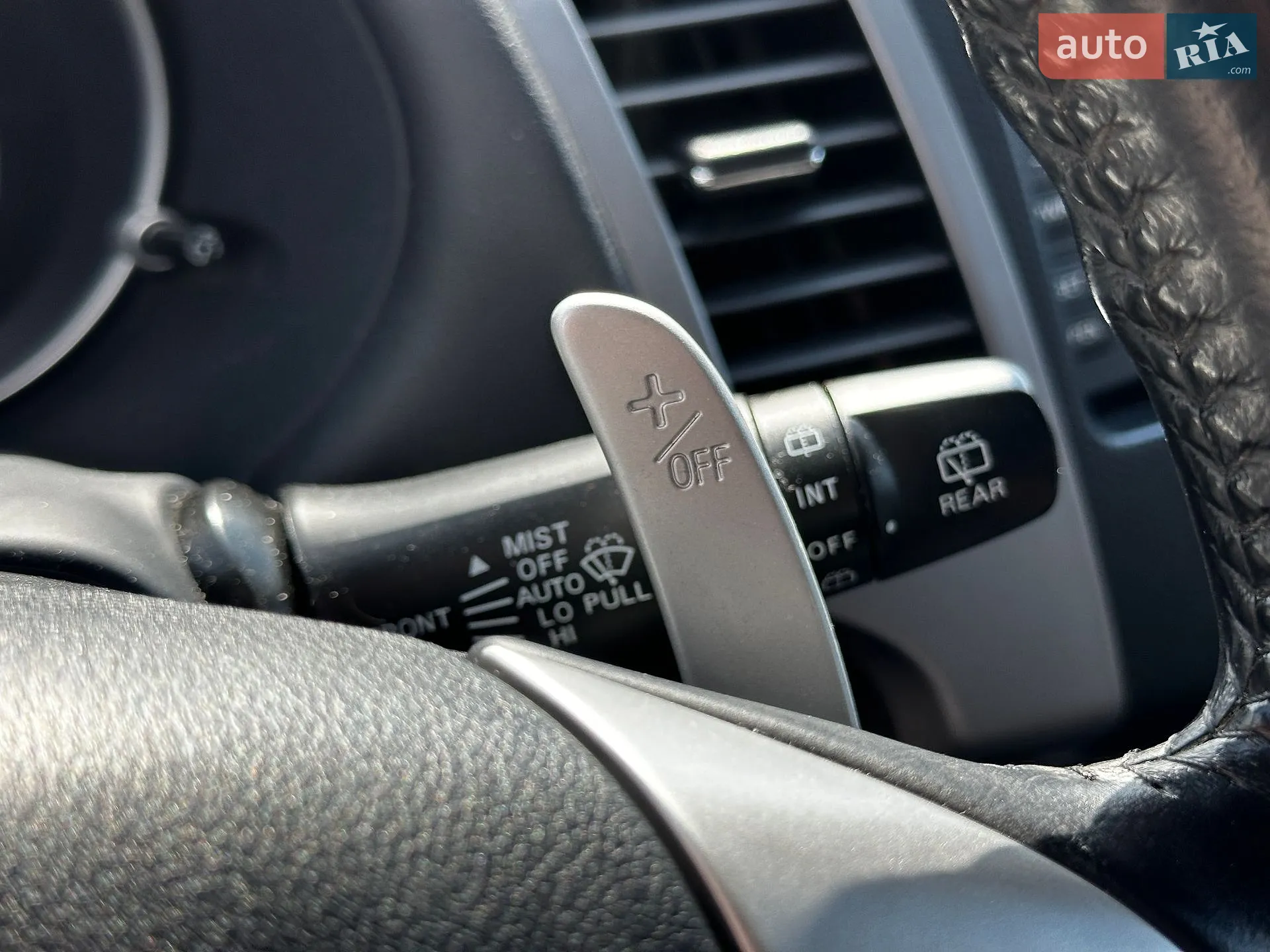 2010 Mitsubishi Outlander - мініатюра 31