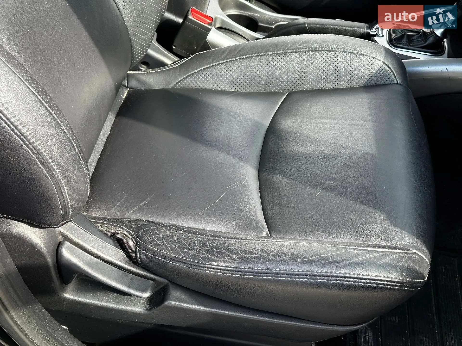 2010 Mitsubishi Outlander - мініатюра 41