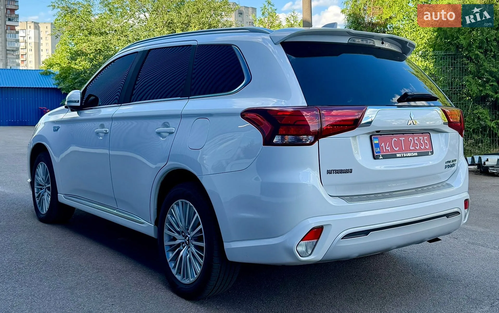 2019 Mitsubishi Outlander - мініатюра 5