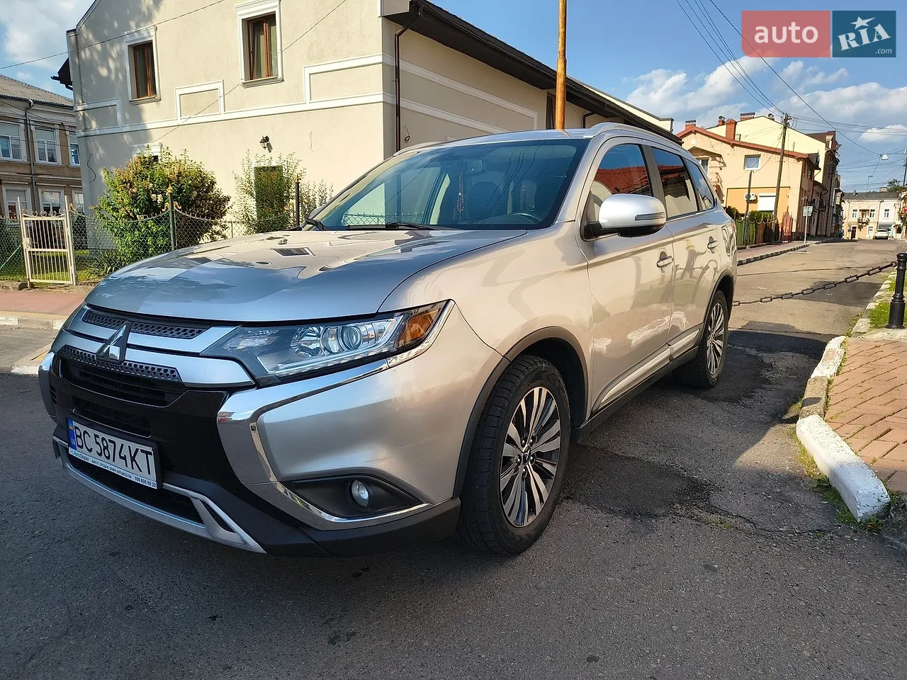 2017 Mitsubishi Outlander - мініатюра 30