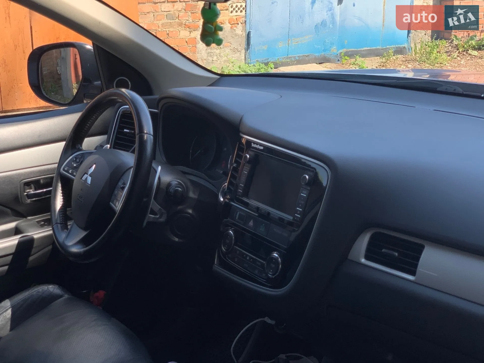 2014 Mitsubishi Outlander - мініатюра 22