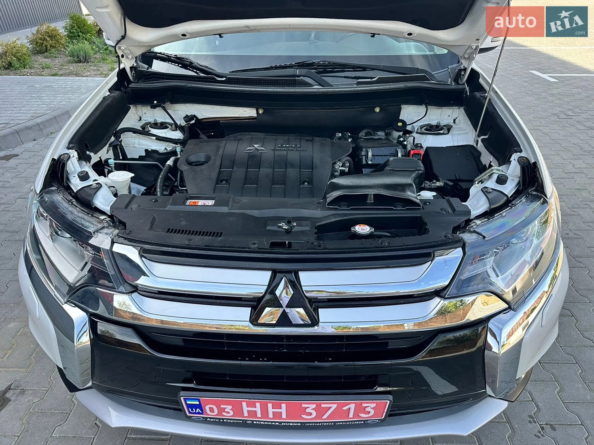 2016 Mitsubishi Outlander - мініатюра 67