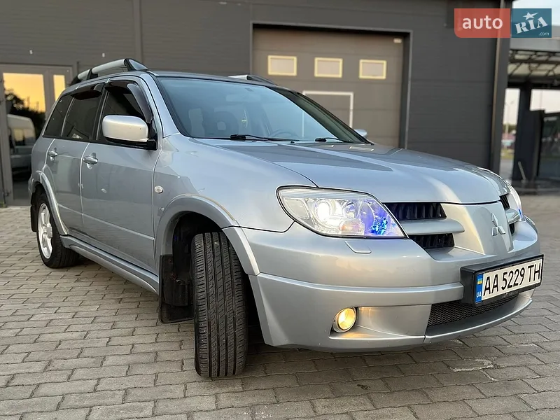 Mitsubishi Outlander 2006 VIN JMBXRCU5W7U000678 фото оголошення 16 з 153