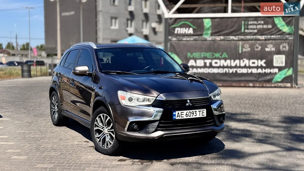 2017 Mitsubishi Outlander - мініатюра 31