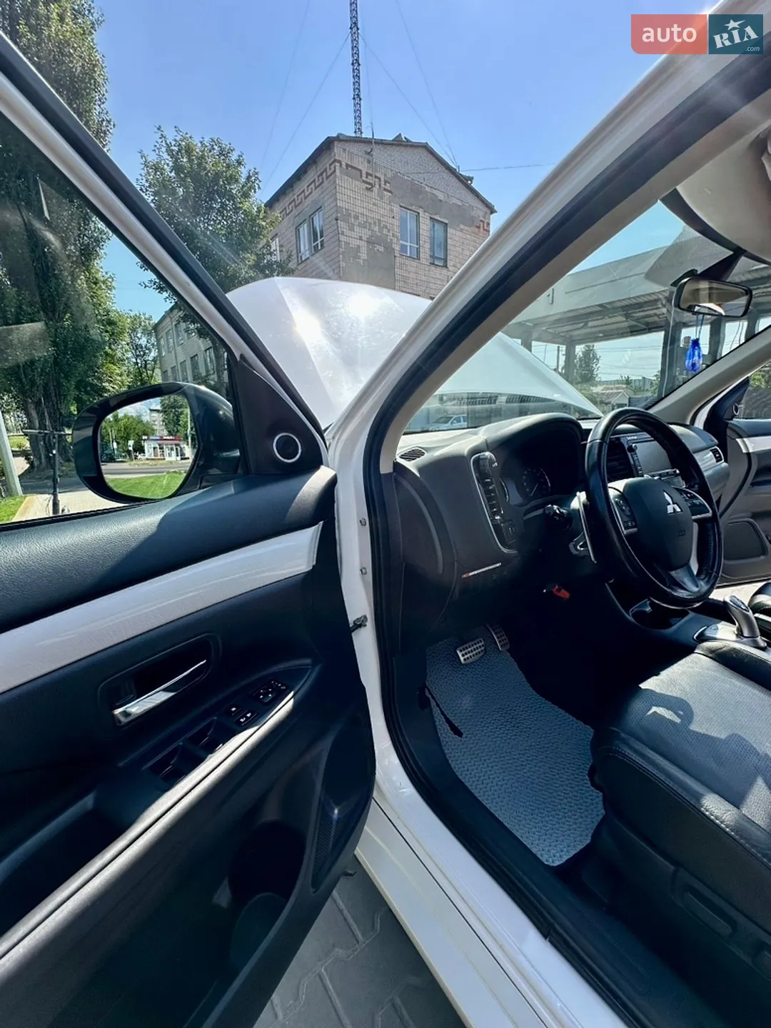 2013 Mitsubishi Outlander - мініатюра 18