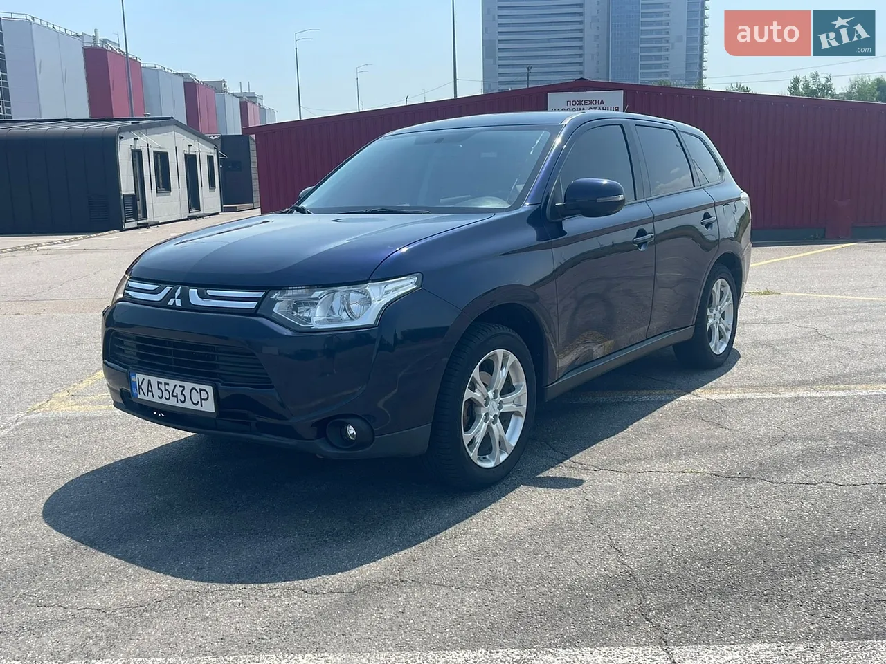 2013 Mitsubishi Outlander - мініатюра 16