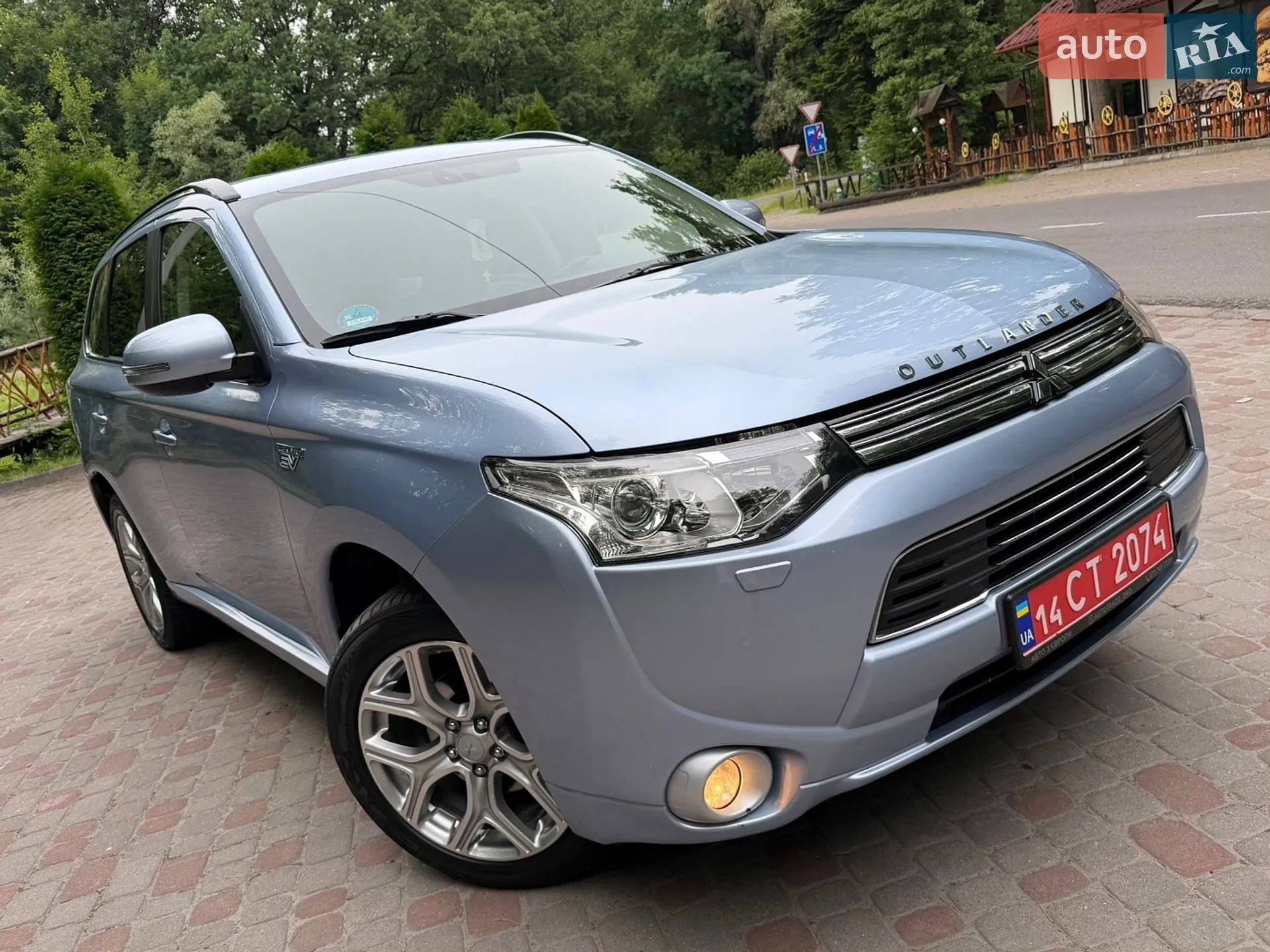2014 Mitsubishi Outlander - мініатюра 6