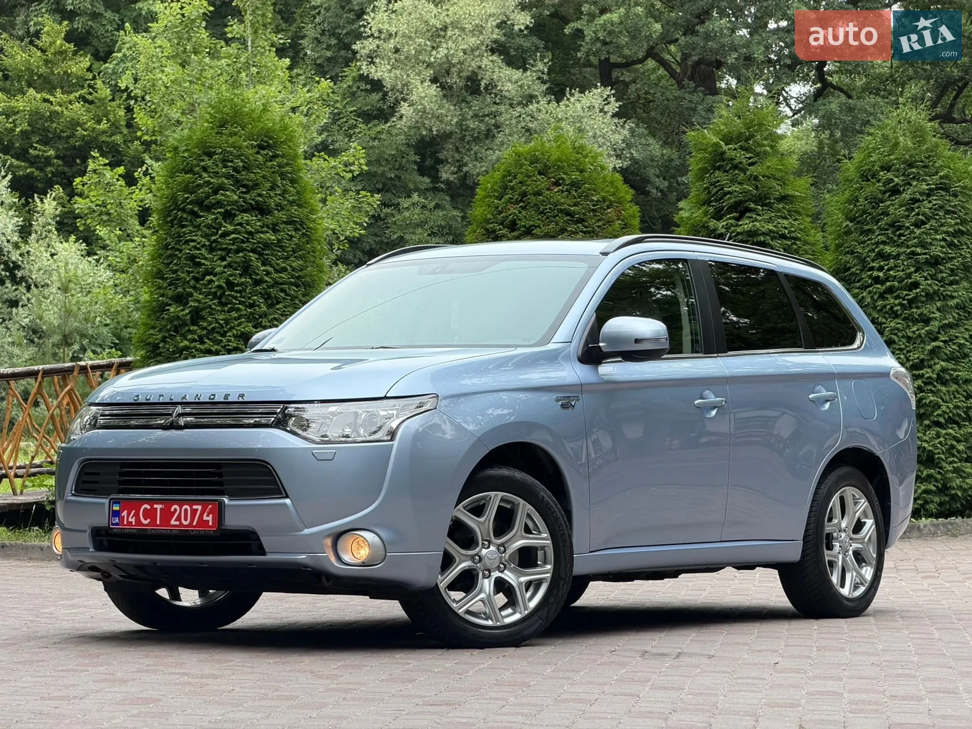 2014 Mitsubishi Outlander - мініатюра 22
