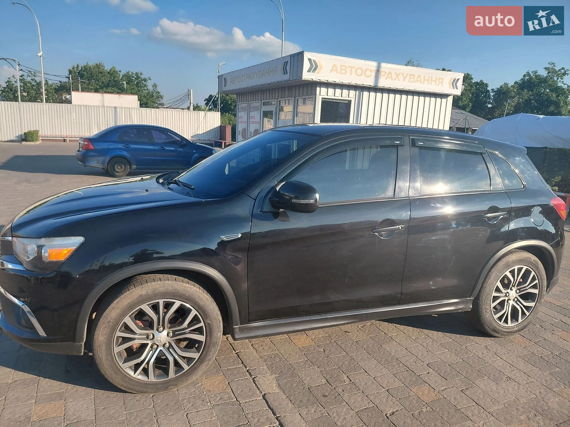 2016 Mitsubishi Outlander - мініатюра 4