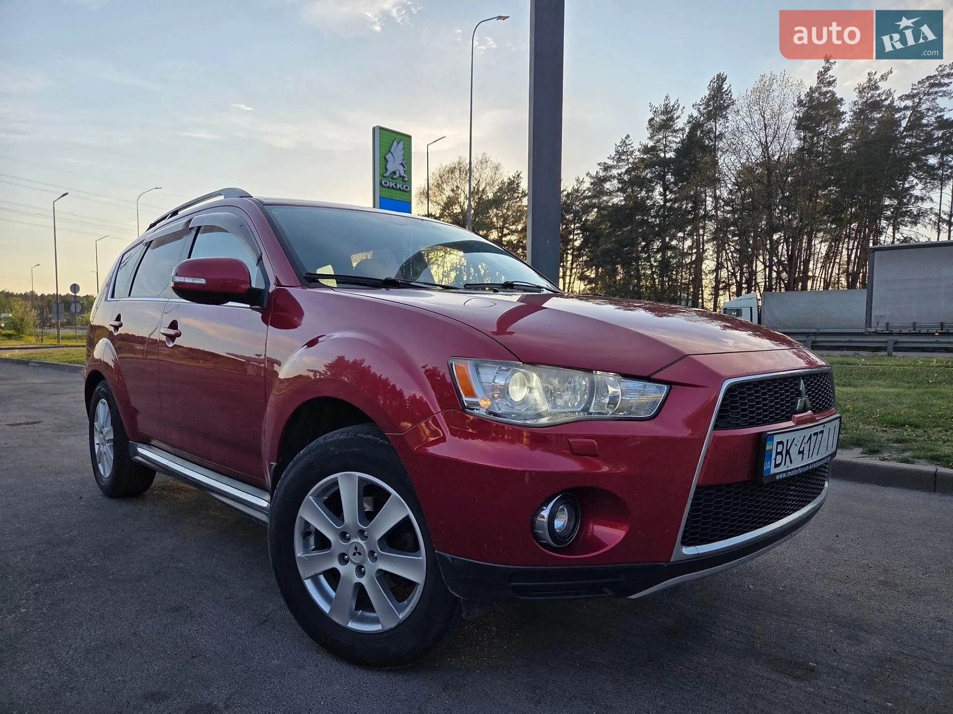 2010 Mitsubishi Outlander - мініатюра 12