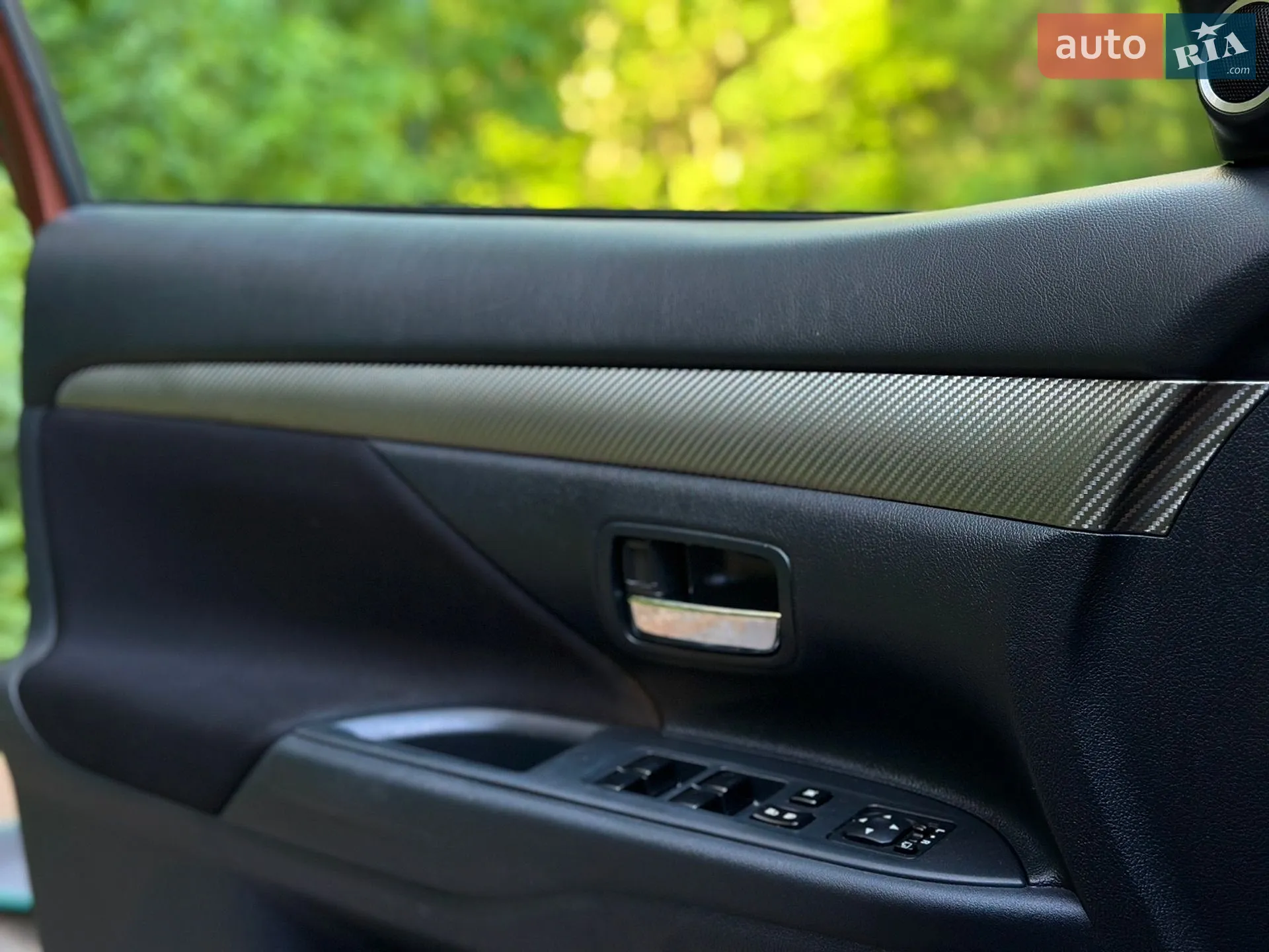 2014 Mitsubishi Outlander - мініатюра 34