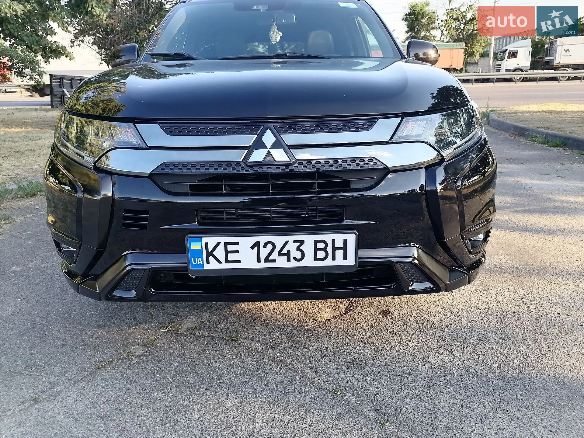 2021 Mitsubishi Outlander - мініатюра 11