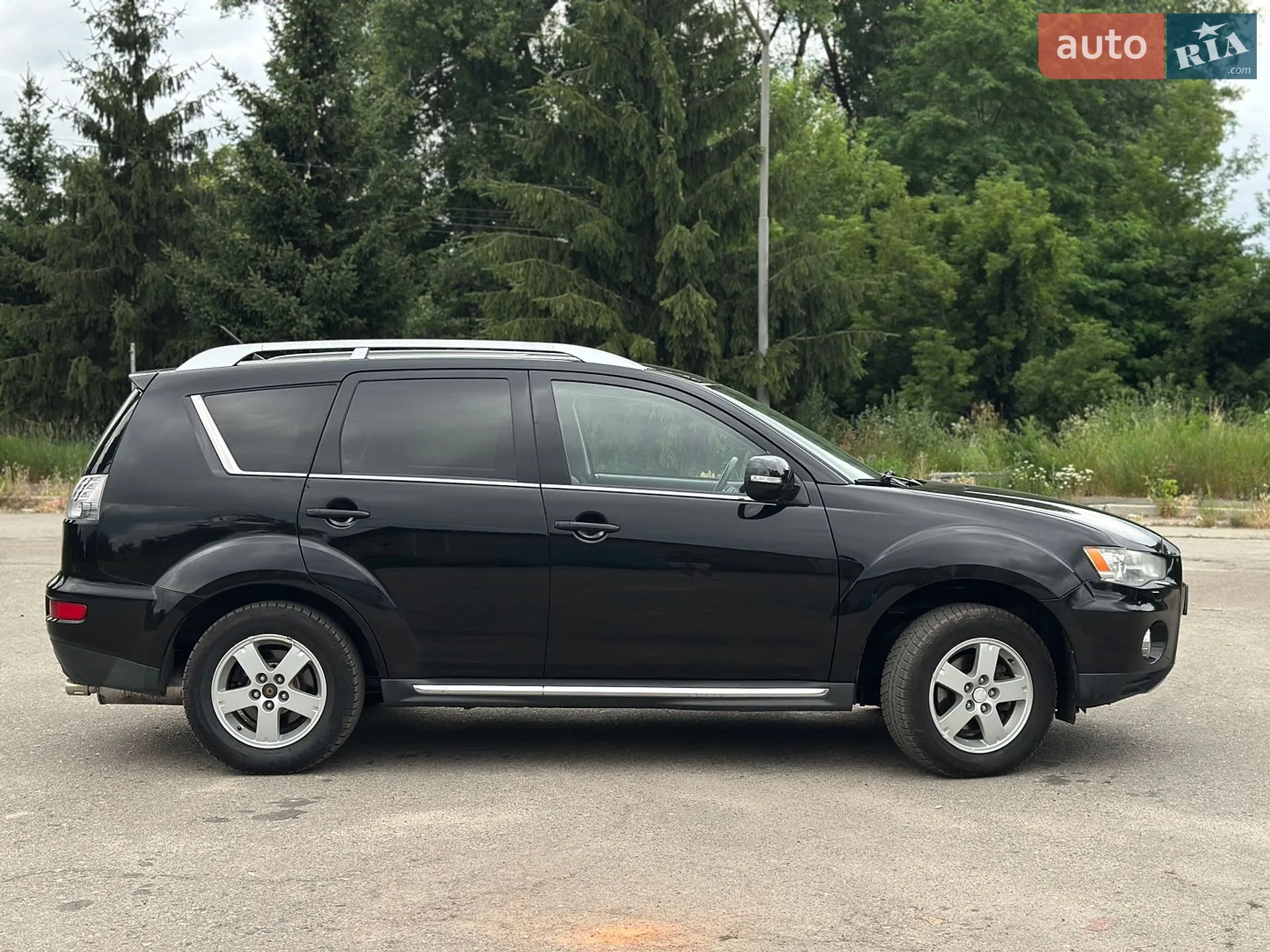 2011 Mitsubishi Outlander - мініатюра 2