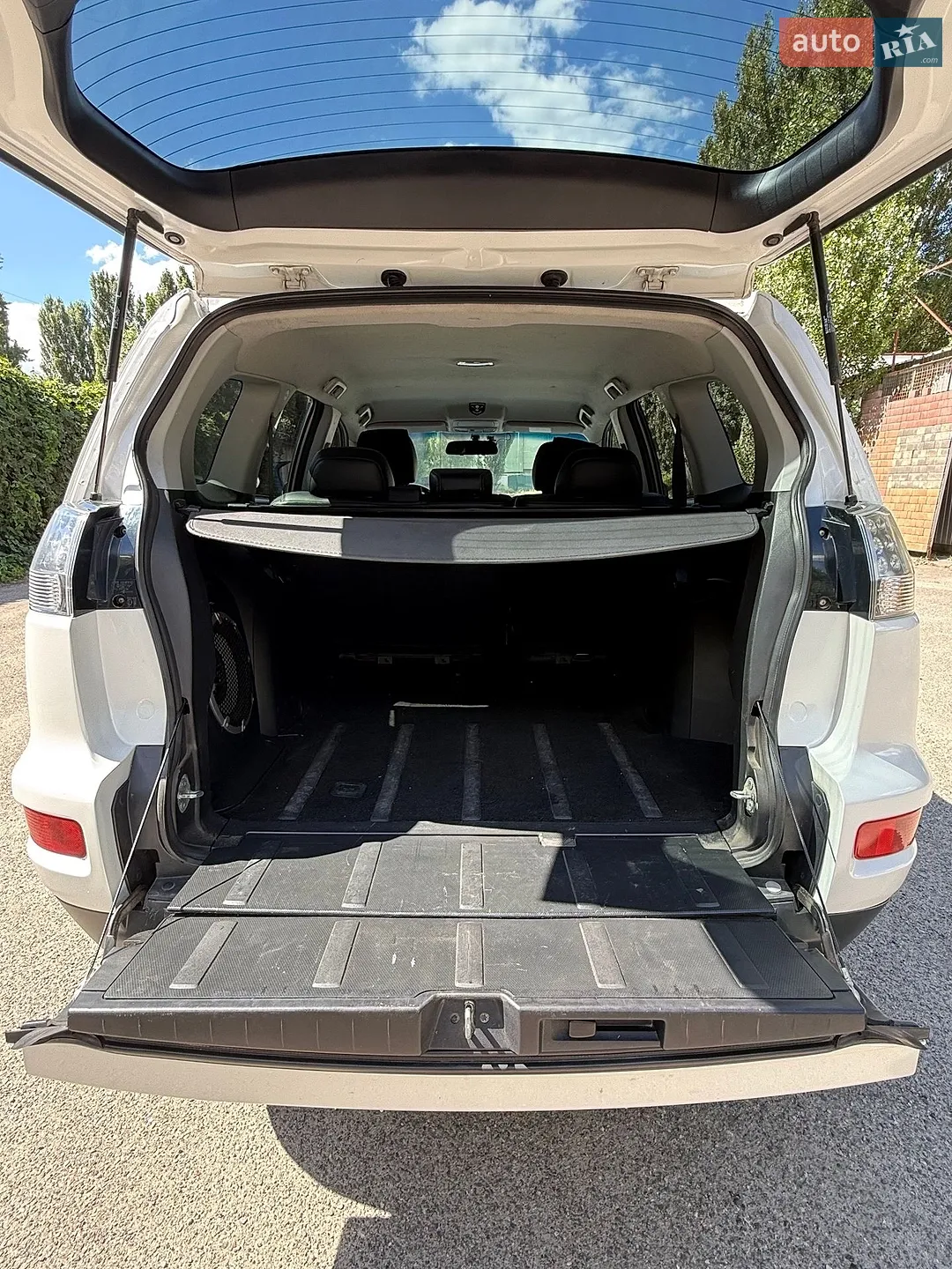 2011 Mitsubishi Outlander - мініатюра 18