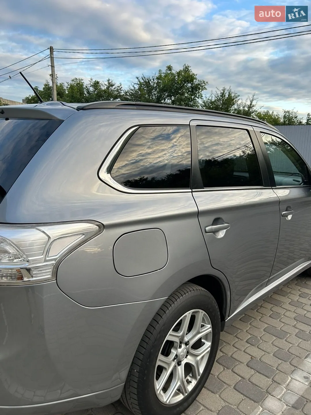 2014 Mitsubishi Outlander - мініатюра 20
