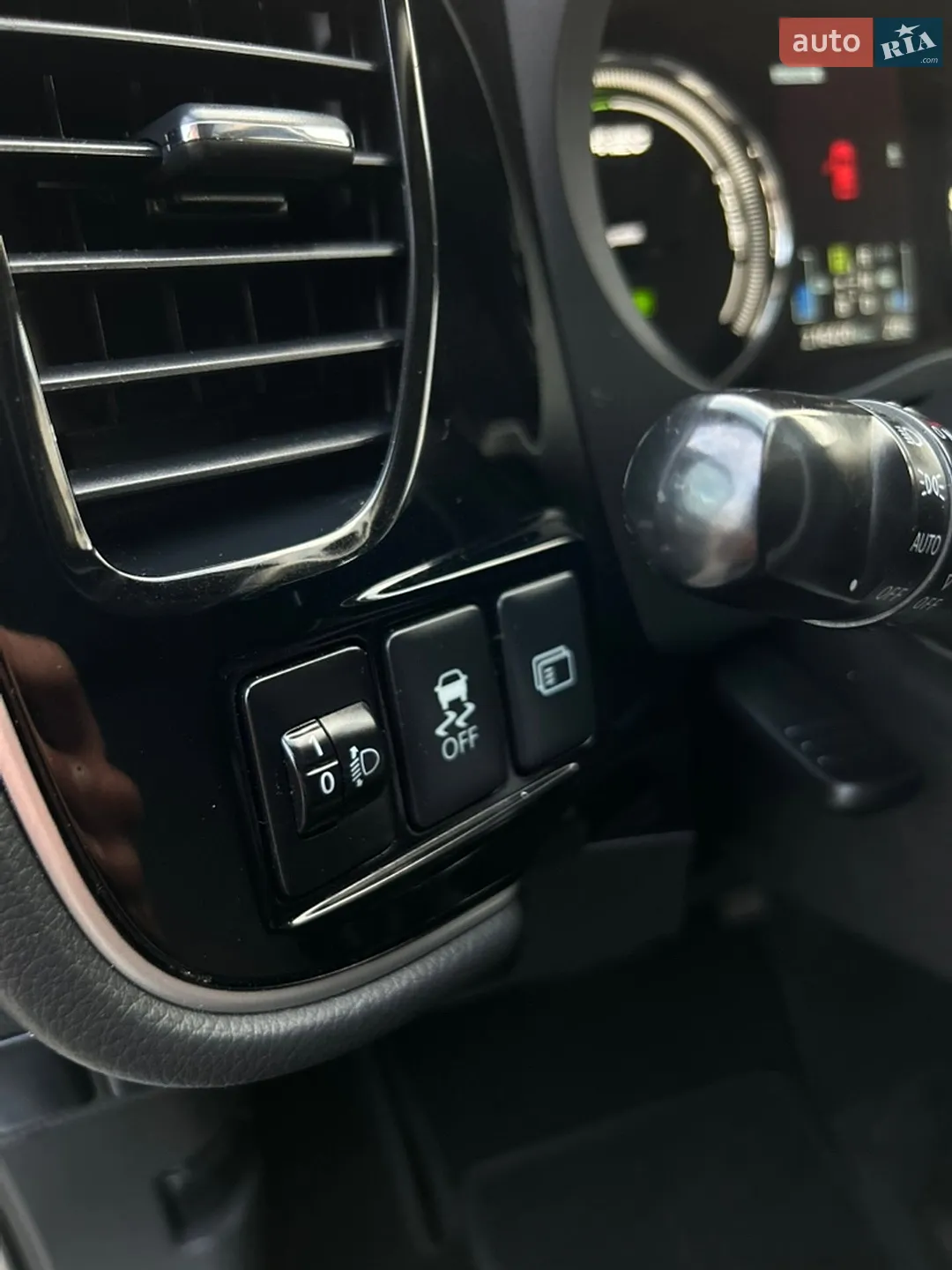 2014 Mitsubishi Outlander - мініатюра 43